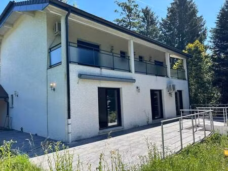 divonne les bains  rare à la vente  villa individuelle de 250m2   sur un terrain de 1500m2