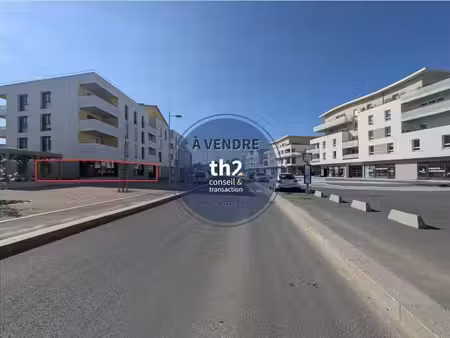vente commerce epron 14610 136m²