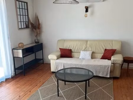 location appartement 3 pièces 62 m² à abzac (33230)