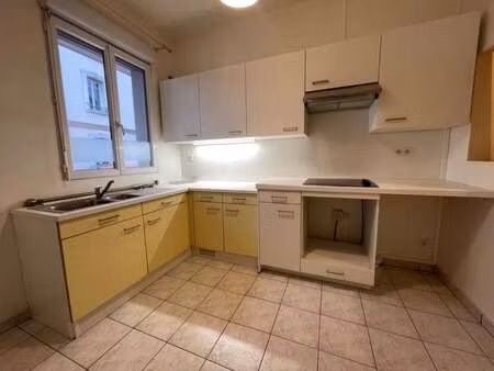 location appartement 2 pièces au havre (76600) : à louer 2 pièces / 47m² le havre
