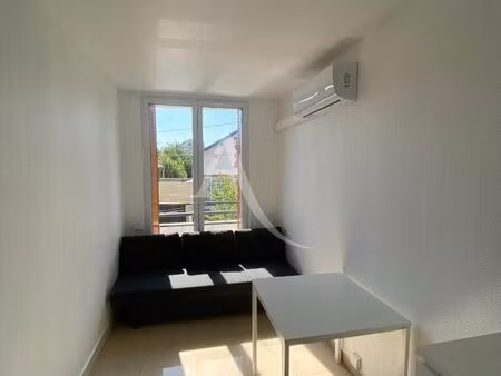 studio 1 pièce 16 m²