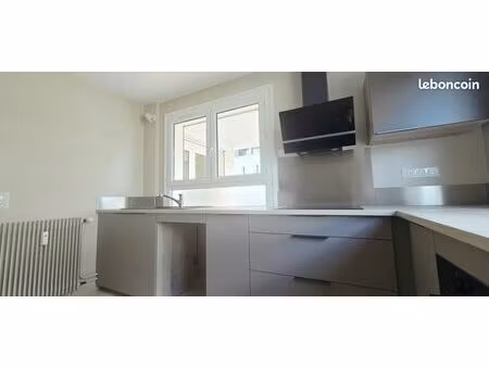 limoges mairie - t3 avec terrasse  cave et garage entièrement refait à neuf