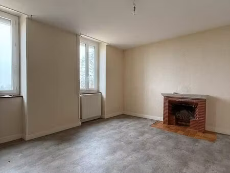 3 à louer - appartement t3 - 1er étage
