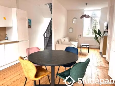 chambre 1 pièce 70 m²