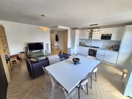 magnifique t3 situé en plein cœur du quartier de bonnefoy