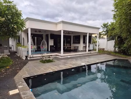 villa f5 plein pied centre ville saint paul