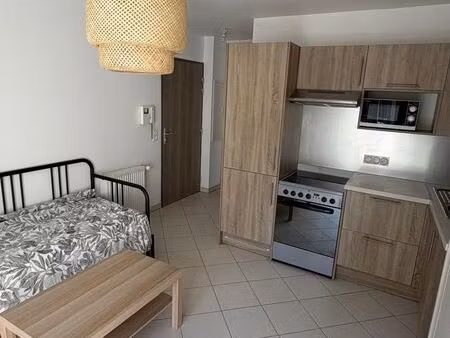 location studio meublé houilles gare (neuf) - 790 cc + parking 2 roues 30cc /mois