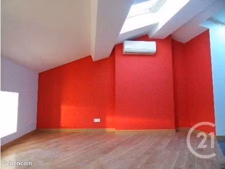 studio 1 pièce 24 m²