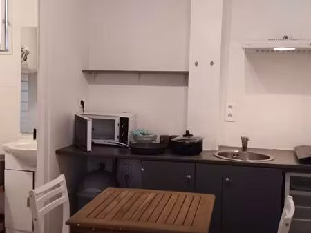 appartement meublé 30 m2 centre ville de figeac