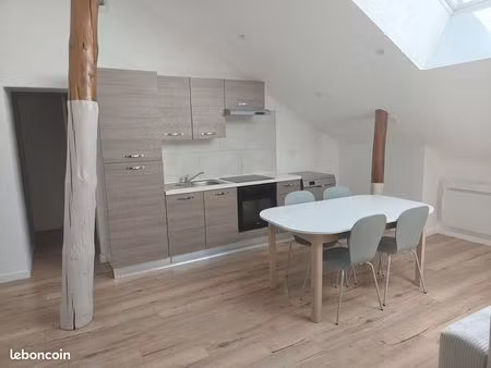 appartement 3 pièces 42 m²