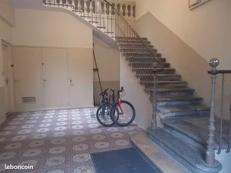 appartement t3 meublé 61 m² 2 chambres