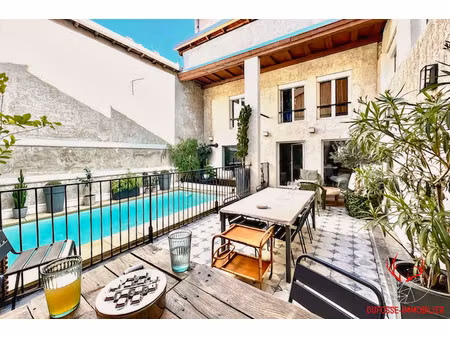 maison de luxe à vendre dans le quartier république tolstoi