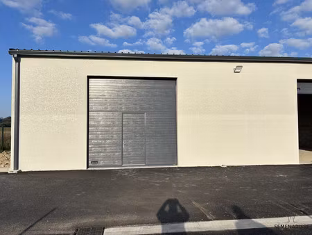 entrepot brute de 155m² - disponible immediatement - lherm