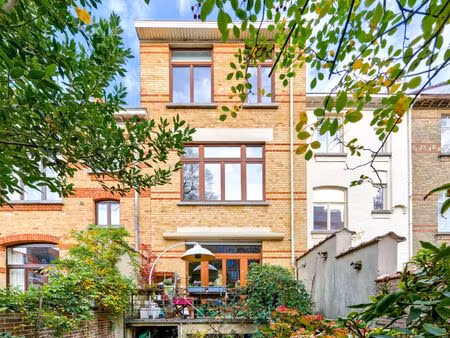 maison de maître à vendre avec garage et terrasse   bruxelles (vbe37283)