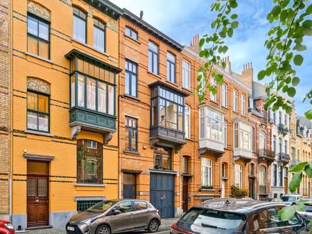 maison de maître à vendre avec garage et terrasse   etterbeek (vbe37282)
