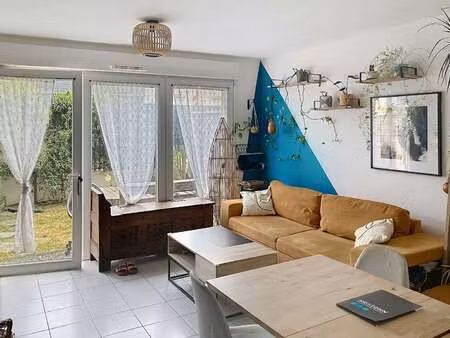 vente maison à angers (49000) : à vendre / 61m² angers