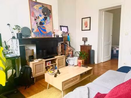 haut st gilles-bel appartement 1 chambre-excellent roi