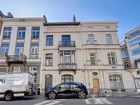 de crayer : splendide maison de maître 5 chambres rénovée