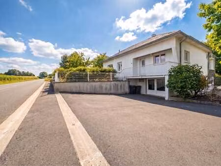 villa 4 facades