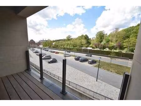 bel appartement centre rhode saint genèse avec terrasse