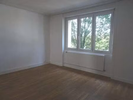 location appartement 4 pièces à nantes centre ville (44000) : à louer 4 pièces / 86m² nant