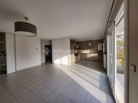 appartement t4 85 m² - terrasse - garage - parking - oradou