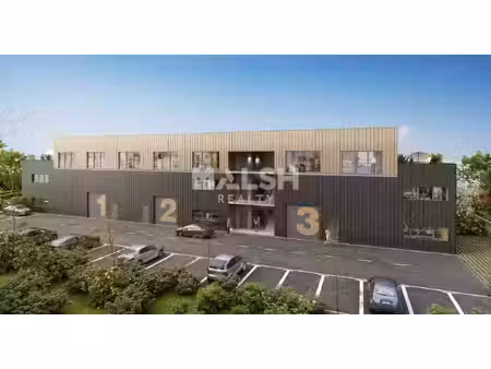 achat local professionnel 181m²