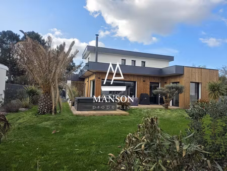 maison contemporaine à vendre à le haillan