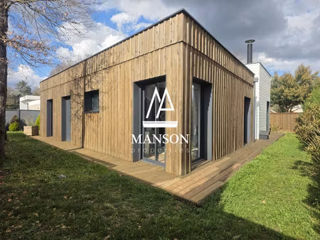 maison contemporaine à vendre à saint-médard-en-jalles