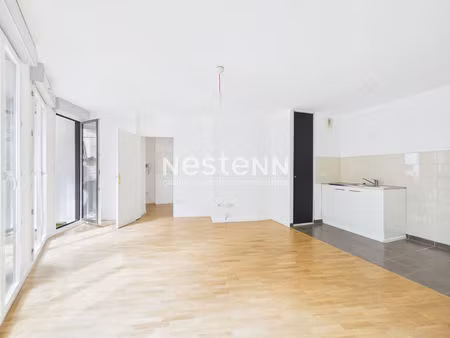 charmant appartement 2 pièces à vendre à paris avec vue jardin et parking
