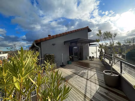 appartement t4 villa sur le toit' avec terrasse plein ciel 43 m²
