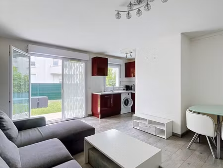 pau secteur bd de la paix t2 bis meublé avec jardin et parking
