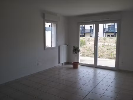 appartement t3 de 65 77m² - sautron - jt1944