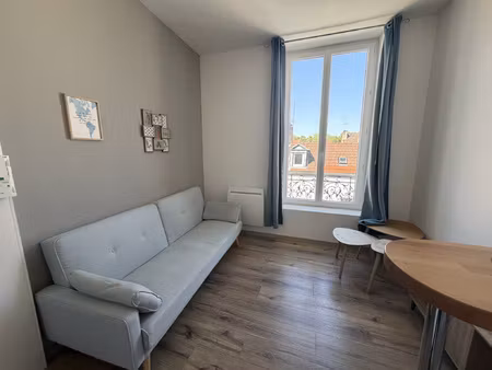 t2 meuble vichy proche marché couvert