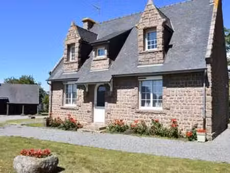 vente maison à la roche-derrien (22450) : à vendre / 213m² la roche-derrien