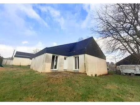 vente maison à lanvénégen (56320) : à vendre / 85m² lanvénégen
