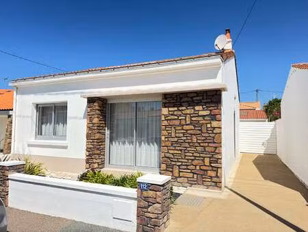 vente maison aux sables-d'olonne (85100) : à vendre / 85m² les sables-d'olonne