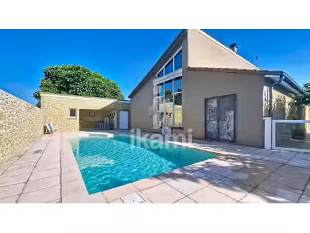 beausemblant : villa d'exception 196 m2 piscine sur terrain