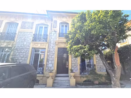 vente maison 6 pièces 143 m² nice (06100)