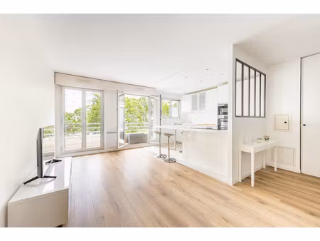 courbevoie becon - 2 pieces 51 m² + balcon + parking - 430 000 € fai