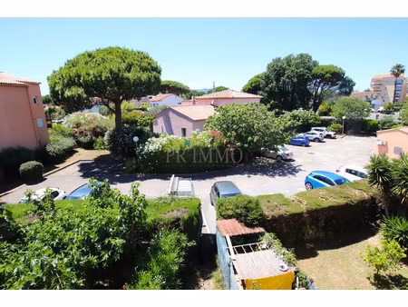 frejus appartement t3 45 25 m2