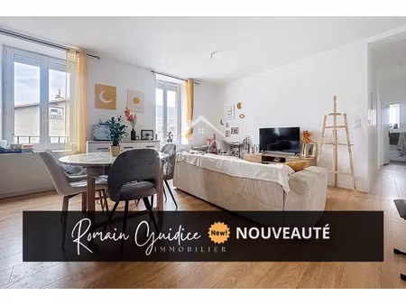 f4 63 m2 vendu loué