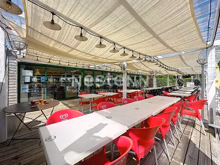 brasserie - restaurant - 200 places- à 5 min de la rochelle