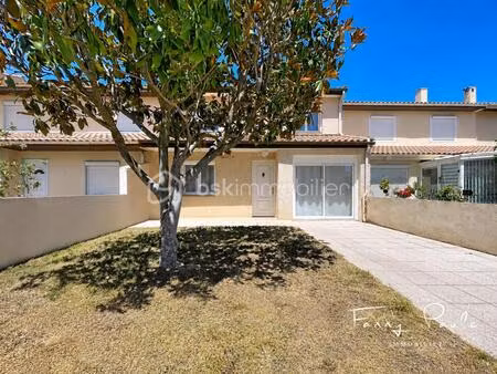 sauvian – maison 4 pièces de 92 m² avec jardins  bureau et stationnements