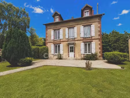 maison à vendre 8 pièces 191 m² (78) - 6 chambres - jardin - cave