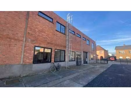 bureau économique à louer près de la r4 à laarne