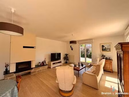 vente maison à laval (53000) : à vendre / 210m² laval