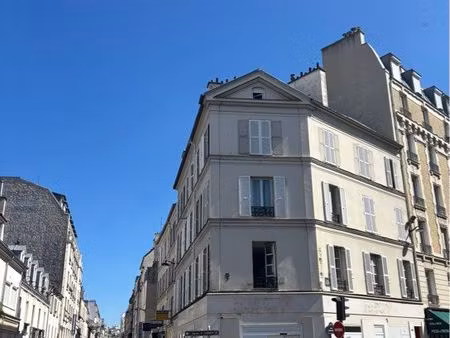 local à usage commercial 1er étage place etienne pernet paris 15eme