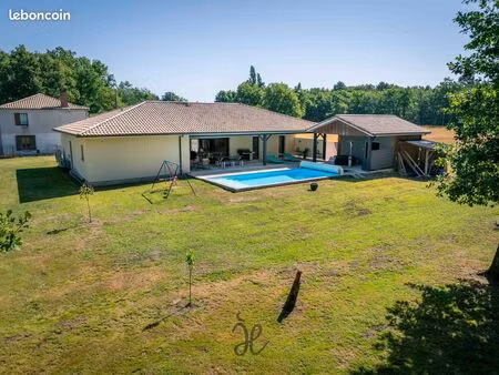 maison 5 pièces 139 m²