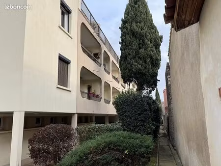 studio 1 pièce 24 m²